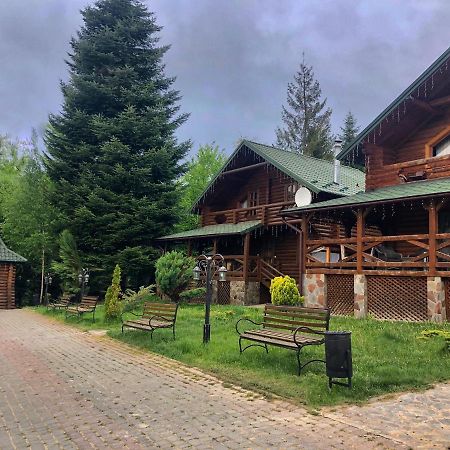 Комфортний Котедж В Мигово Bagian luar foto