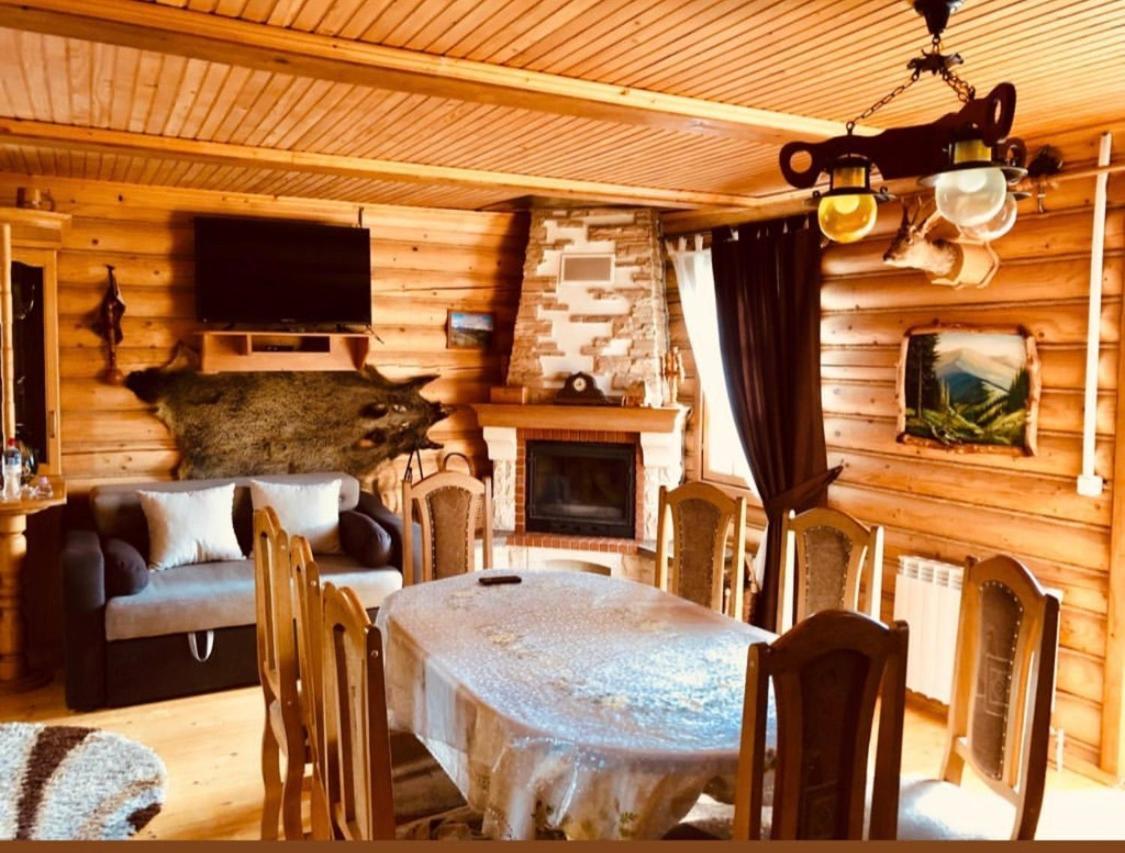 Комфортний Котедж В Мигово Bagian luar foto