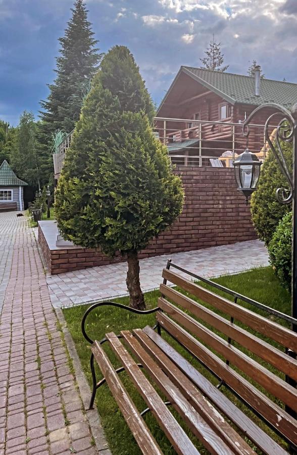 Комфортний Котедж В Мигово Bagian luar foto